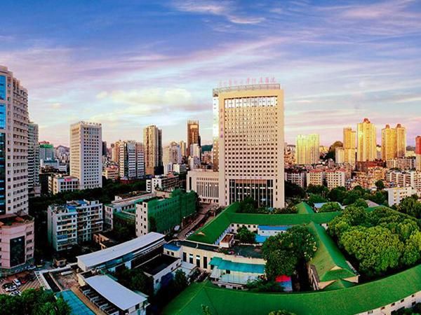 1724810900253251.jpg 贵州医科大学附属医院.jpg