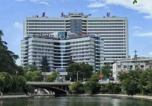 遵义市第一人民医院.jpg